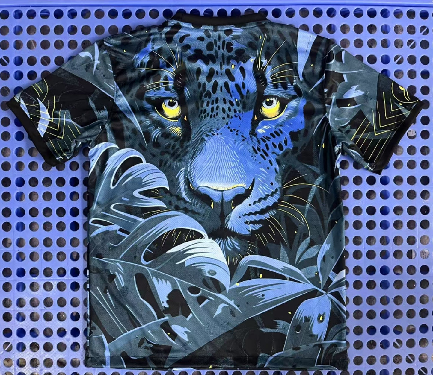 Maillot concept Brésil noir avec tigre