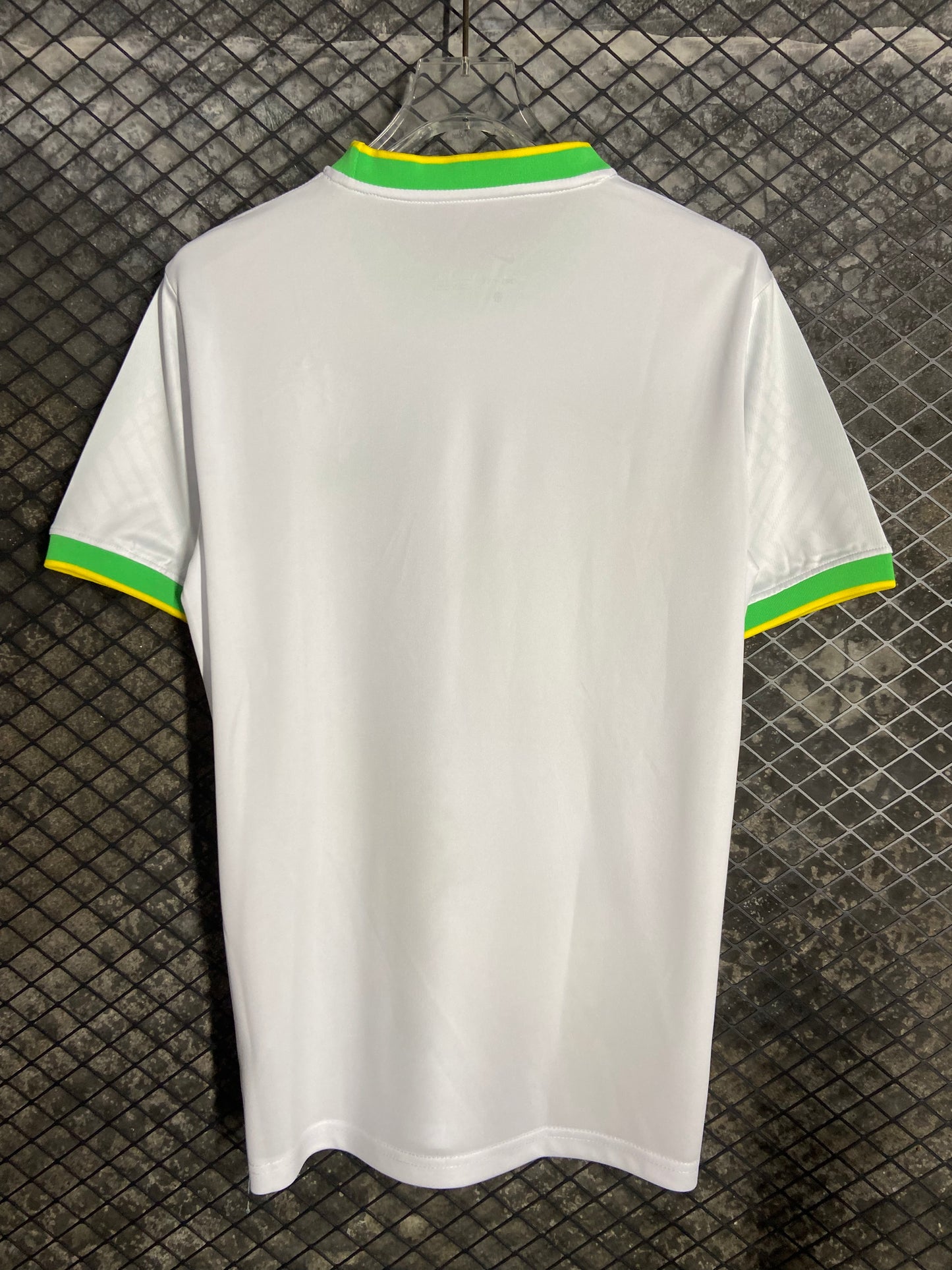 Maillot concept Brésil blanc avec oiseaux
